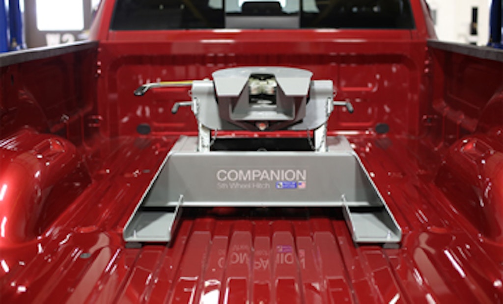 New Trailer Hitch Boosts Load Capacity to 20,000 Pounds