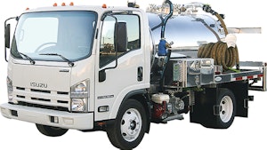 Vacuum Trucks - FlowMark Vacuum Trucks Isuzu NPR