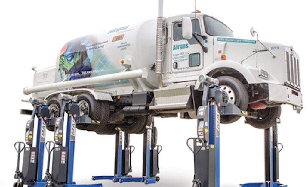 Wireless Mobile Column Lifts Expand Tire Profiles and Enhance Safety